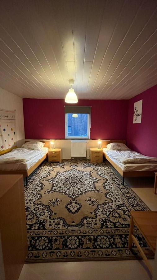 Monteure, Ganzes Haus, Schwarzheide, Haus 1 Apartment Ngoại thất bức ảnh