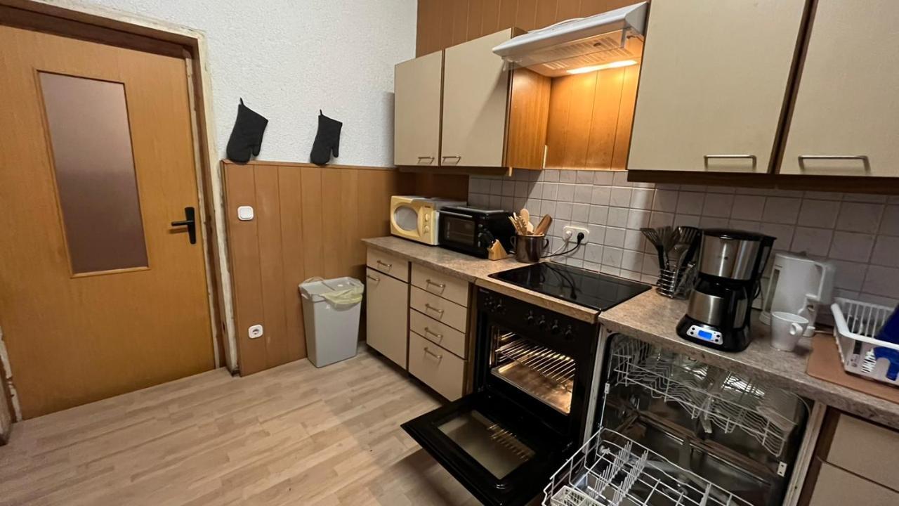 Monteure, Ganzes Haus, Schwarzheide, Haus 1 Apartment Ngoại thất bức ảnh